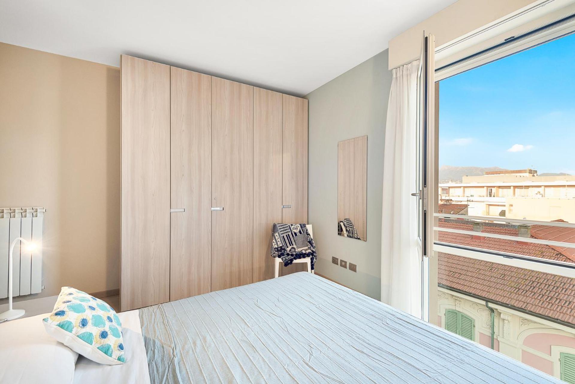 Levante Appartamento Di Pregio, Terrazza E Vista Panoramica Sul Mare E La Citta Viareggio Buitenkant foto